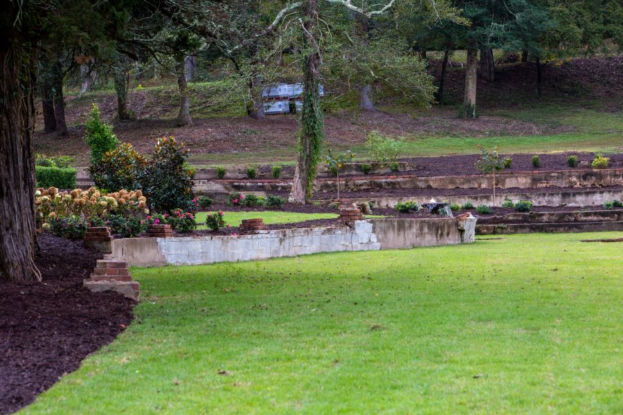 Commercial Lawn Maintenance Landscape Contractor For Augusta, GA Businesses