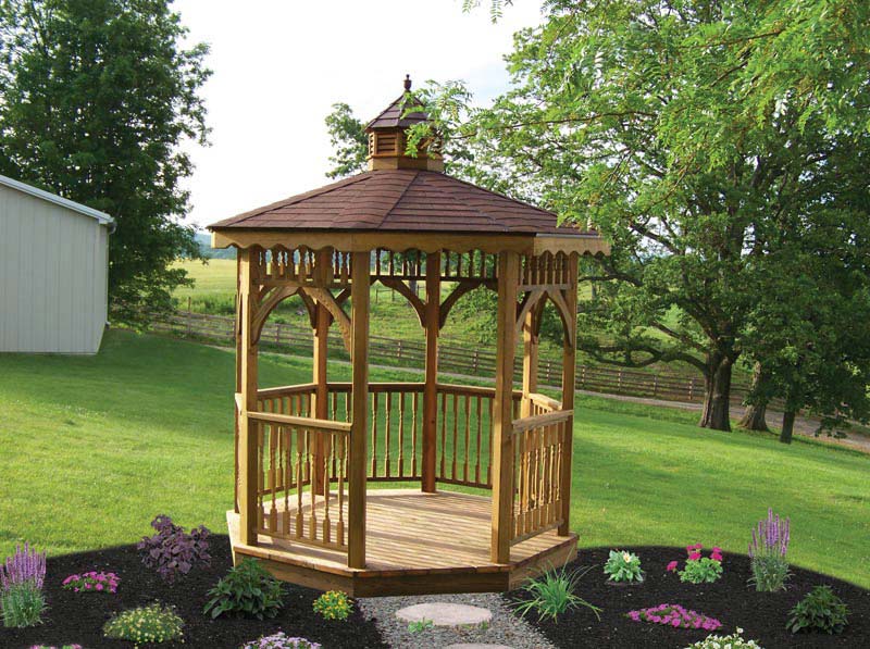 Using wood gazebo for the decoration of home gardens