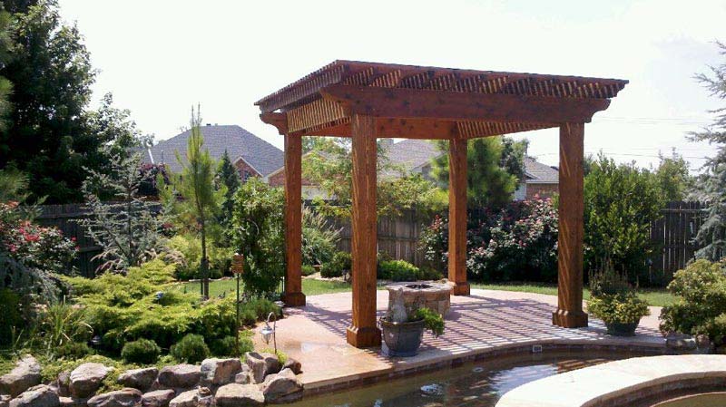 Outdoor Pergola For Creating Shady And Elegant Ambience