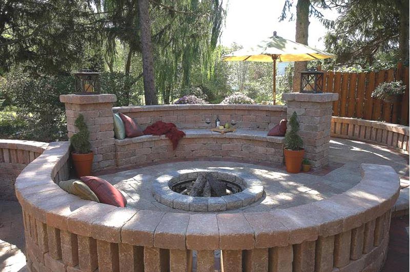 Patio design ideas with fire pits