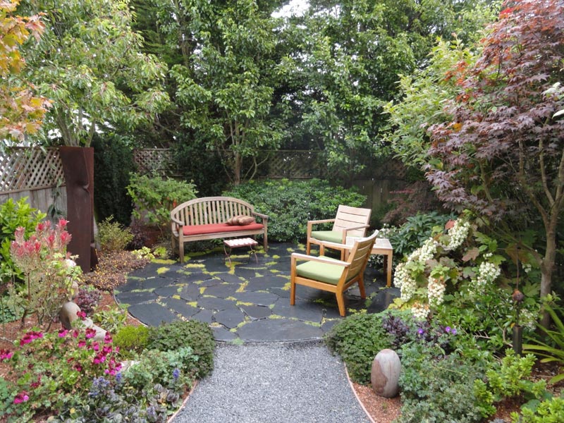 Garden patio area ideas